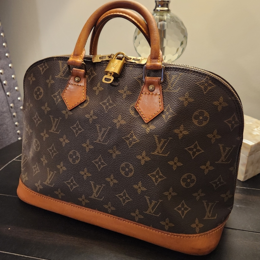 LOUIS VUITTON Monogram Alma PM VI0934 W/COA - Full Inclusion